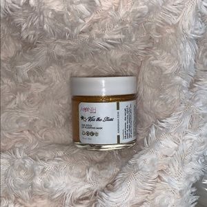 Aminah Kiss The Stars 24k Lip Plumping Mask